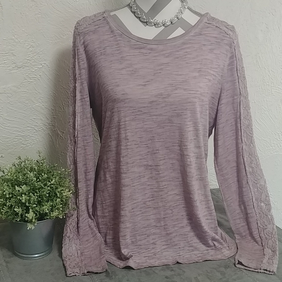 Ariat Tops - ARIAT Top!